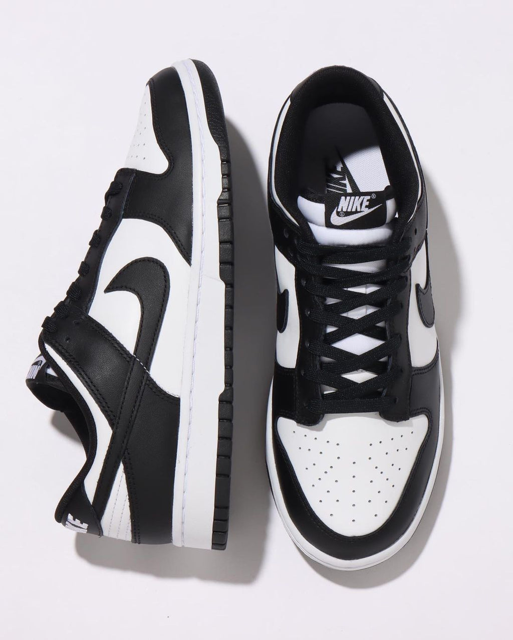 Nike Dunk Low Black White